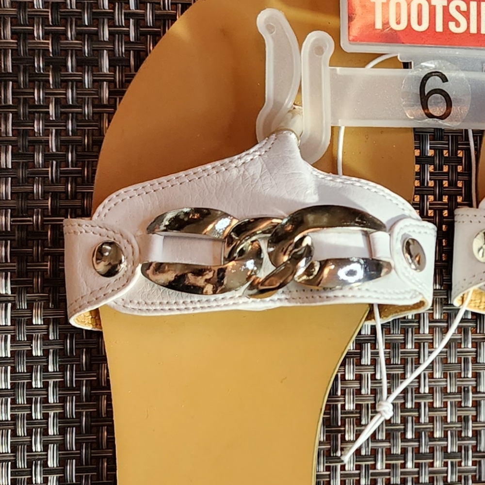 Tender Tootsies Sandals White Size 6 - Picture 11 of 14